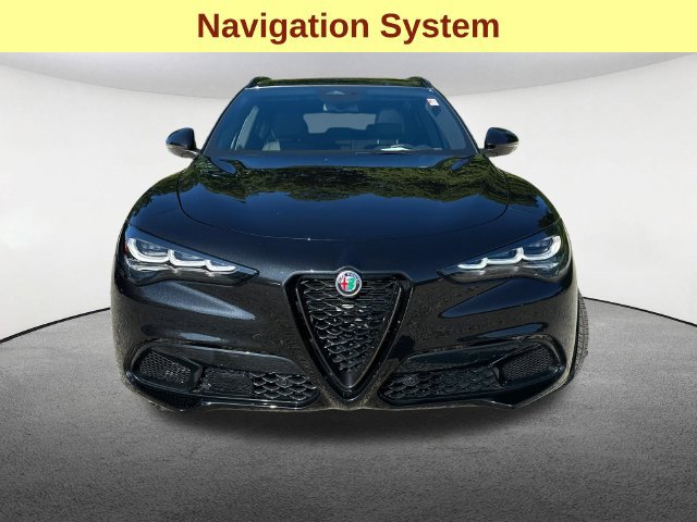 Used 2025 Alfa Romeo Stelvio Sprint w/ Veloce Package AWD/4WD image 4
