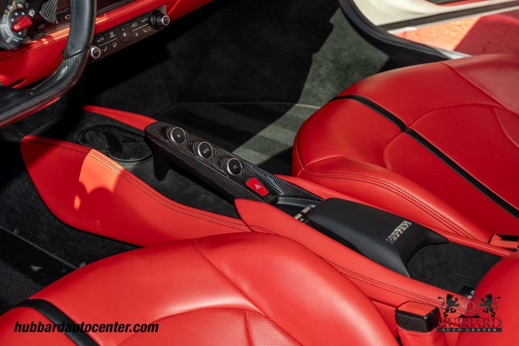 Used 2020 Ferrari F8 Tributo RWD image 21