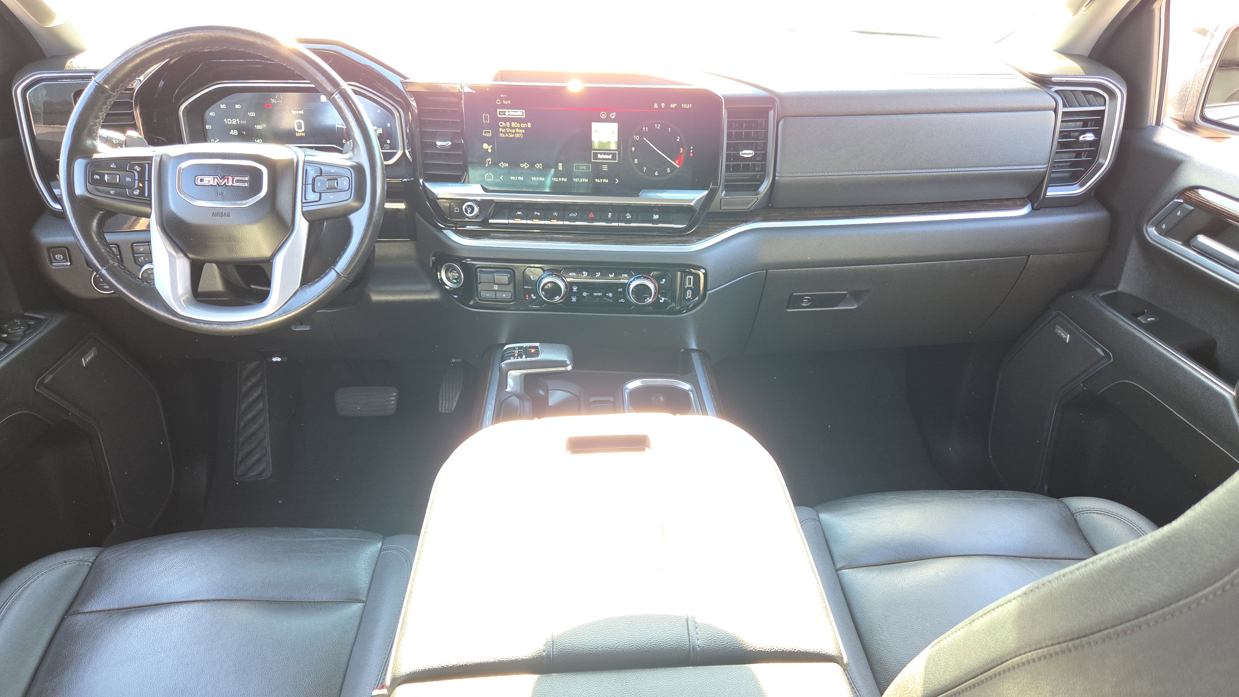 Used 2022 GMC Sierra 1500 Elevation w/ Elevation Premium Package image 13