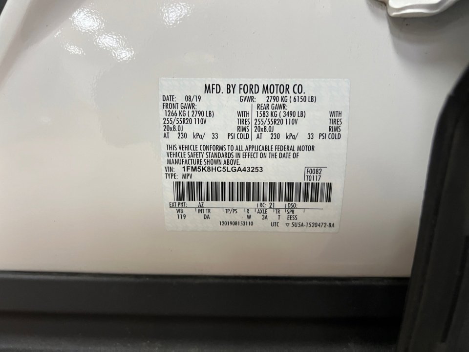 Used 2020 Ford Explorer Platinum image 38