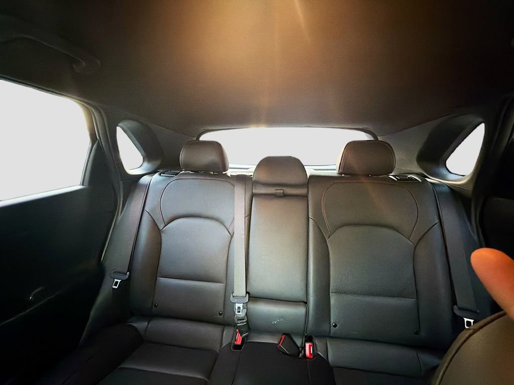 Used 2018 Hyundai Elantra GT Sport image 24