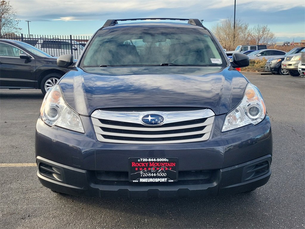 Used 2011 Subaru Outback 2.5i image 10
