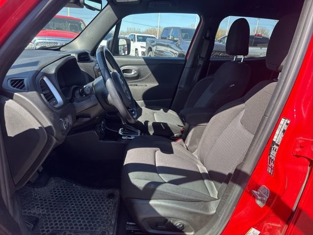 Used 2021 Jeep Renegade Latitude image 12