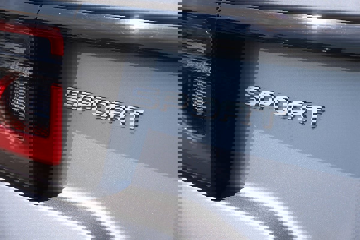 Used 2024 Land Rover Discovery Sport S image 62