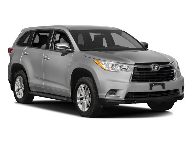 Used 2016 Toyota Highlander LE w/ Protection Package #3 AWD/4WD image 6