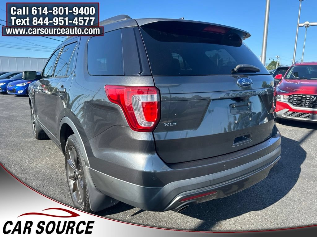 Used 2017 Ford Explorer XLT w/ Equipment Group 202A AWD/4WD image 6