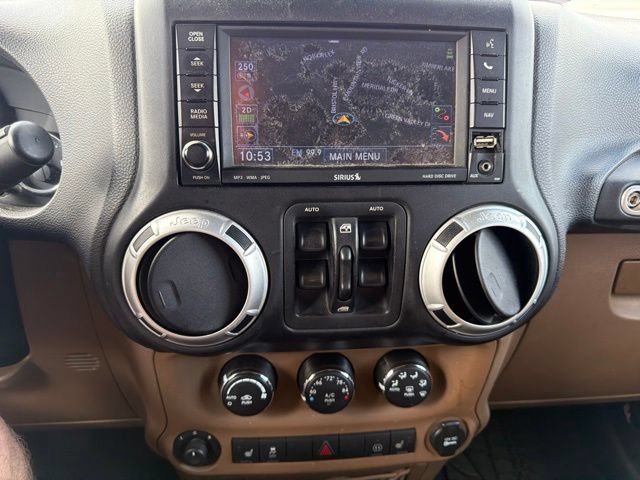 Used 2012 Jeep Wrangler Unlimited Sahara w/ Mopar Chrome Edition Group AWD/4WD image 20