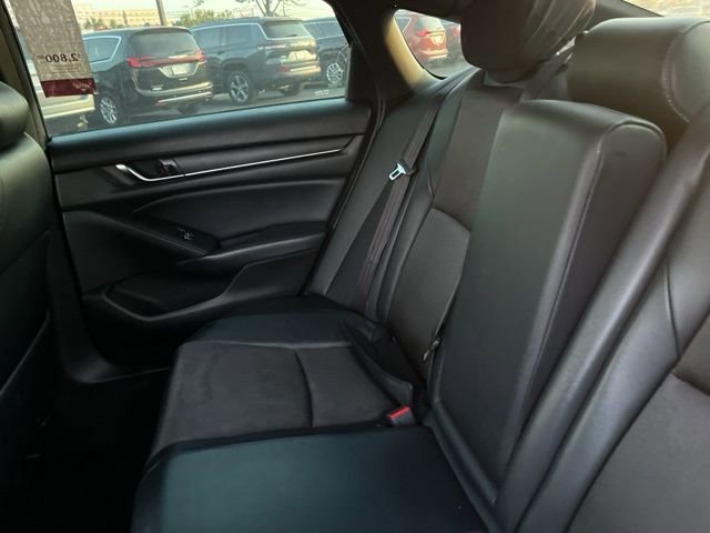 Used 2018 Honda Accord Sport image 13
