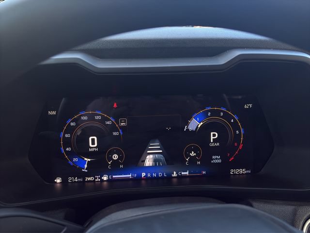 Used 2024 Chevrolet Colorado Trail Boss w/ Safety Package AWD/4WD image 11