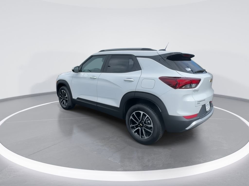 New 2026 Chevrolet TrailBlazer LT AWD/4WD image 6