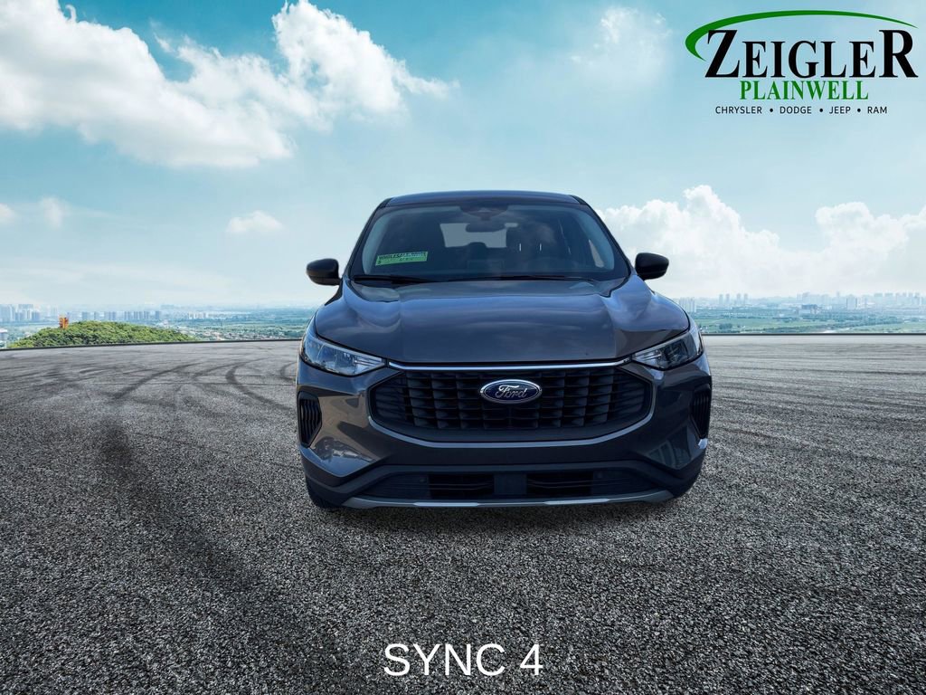 Used 2023 Ford Escape Active image 3