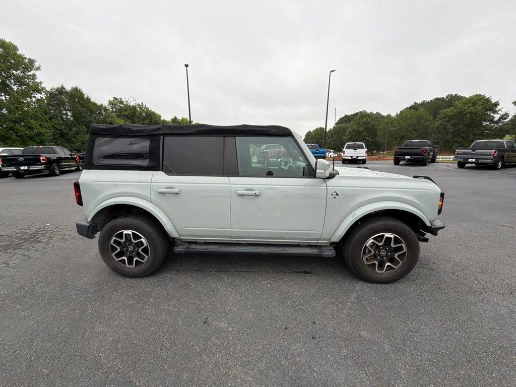 Used 2022 Ford Bronco Outer Banks AWD/4WD image 14