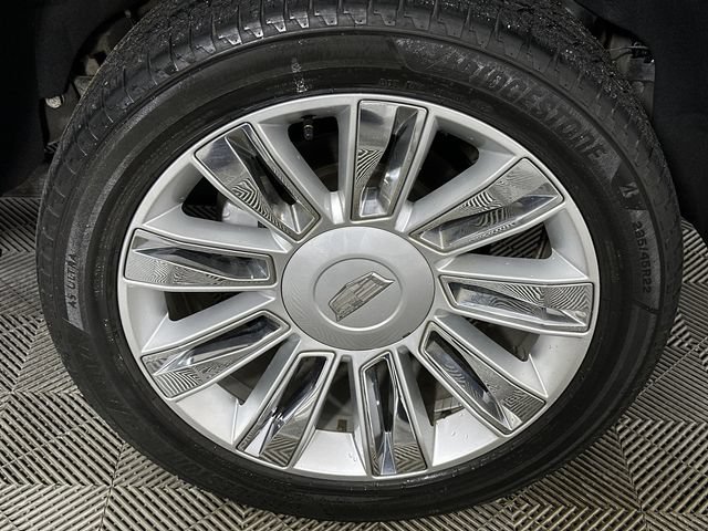 Used 2017 Cadillac Escalade Platinum AWD/4WD image 34