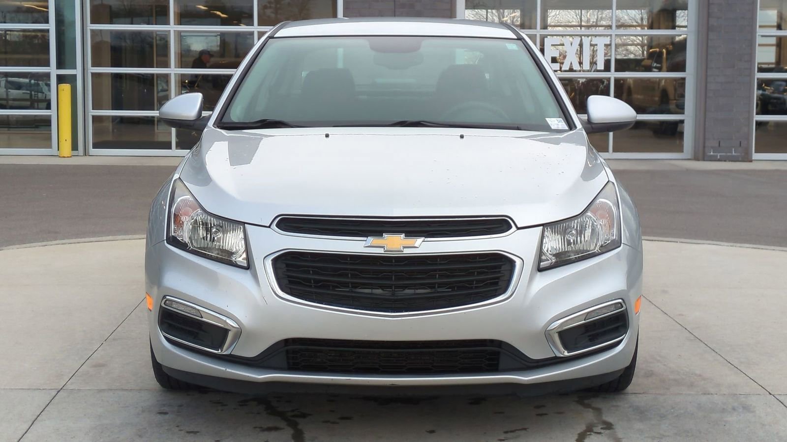 Used 2016 Chevrolet Cruze LT image 10