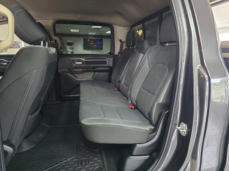 Used 2019 RAM 1500 Big Horn AWD/4WD image 11