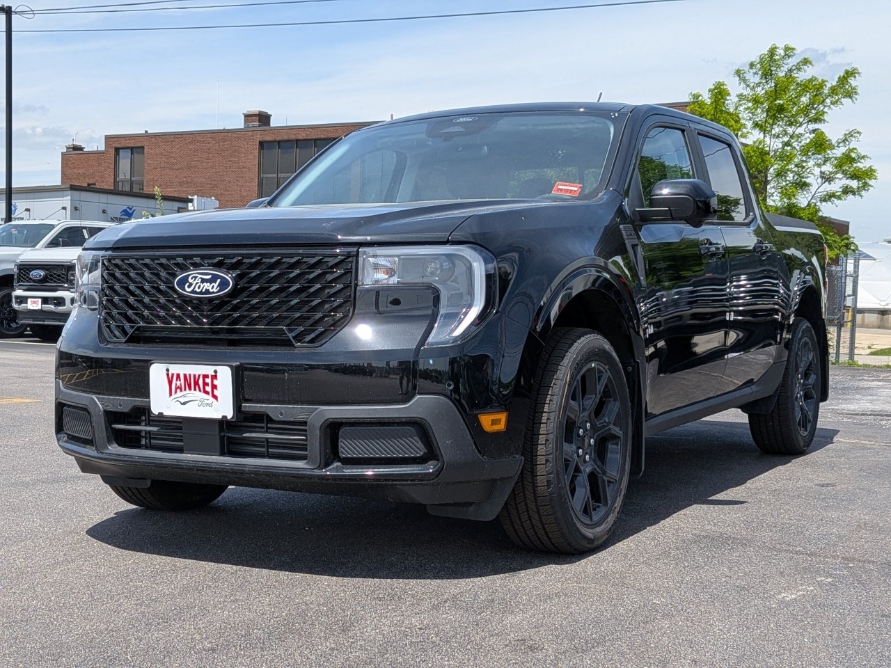New 2026 Ford Maverick Lariat w/ Black Appearance Package AWD/4WD image 8