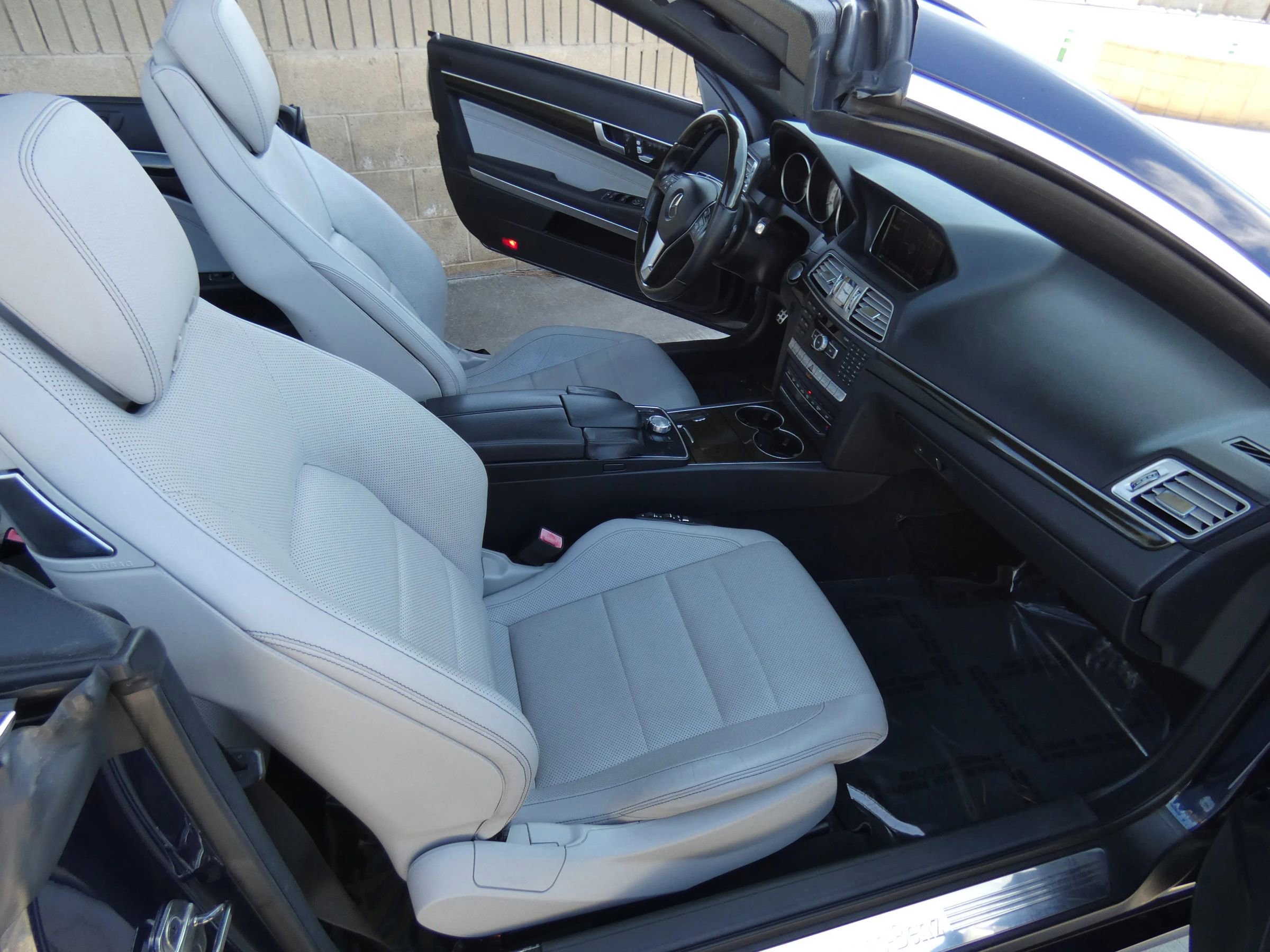 Used 2014 Mercedes-Benz E 350 Cabriolet w/ Premium 1 Package image 25