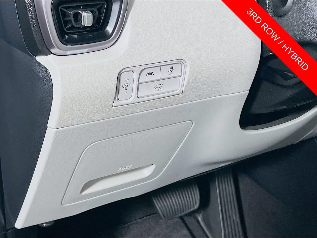Certified 2023 Kia Sorento EX AWD/4WD image 11