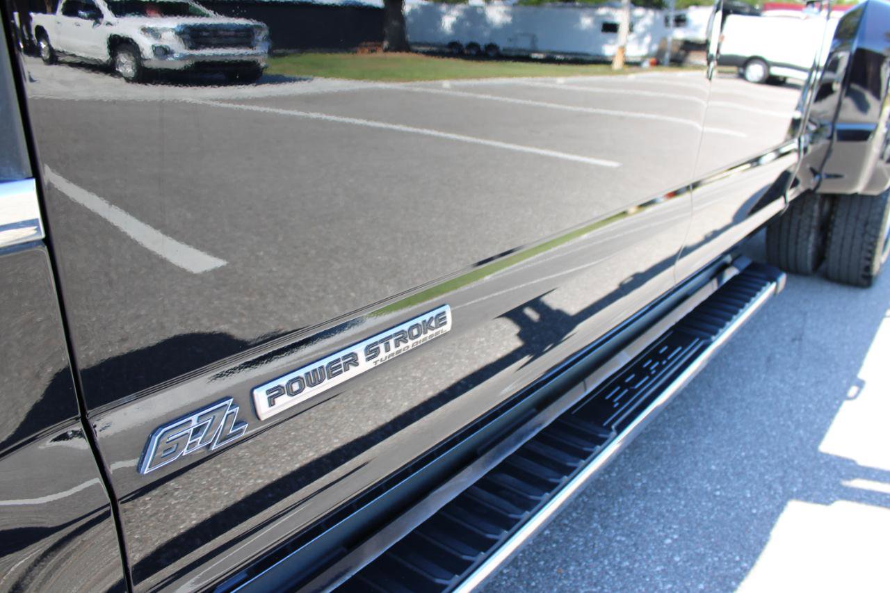 Used 2022 Ford F350 Lariat w/ Lariat Ultimate Package AWD/4WD image 14
