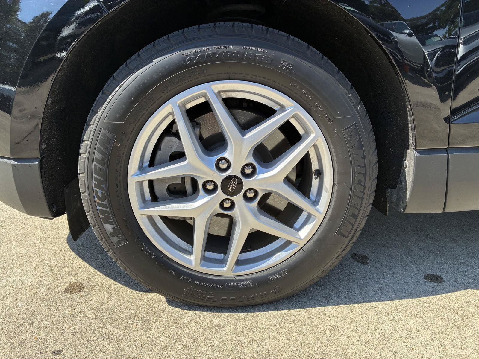 Used 2023 Ford Edge SEL AWD/4WD image 4
