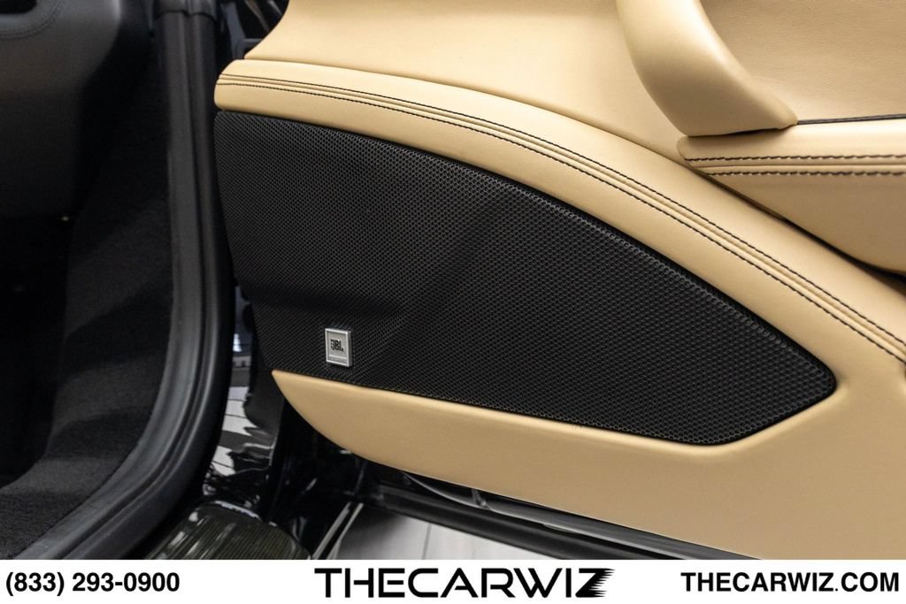 Used 2015 Ferrari 458 Spider RWD image 85