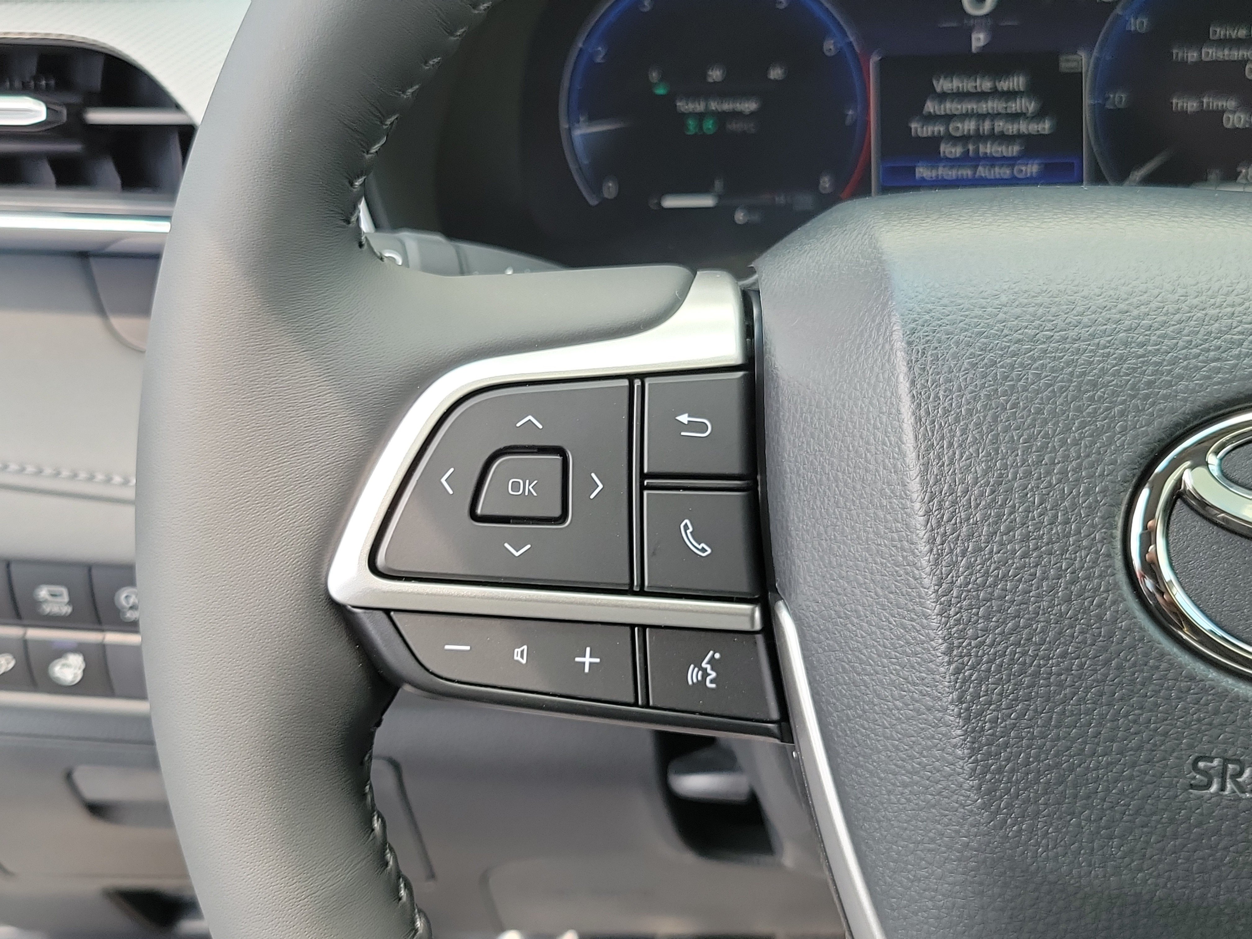 New 2026 Toyota Highlander Platinum AWD/4WD image 25