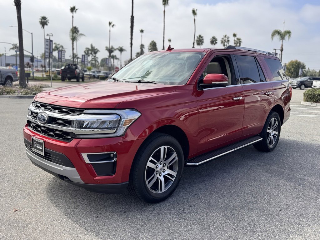 Used 2022 Ford Expedition Limited image 7
