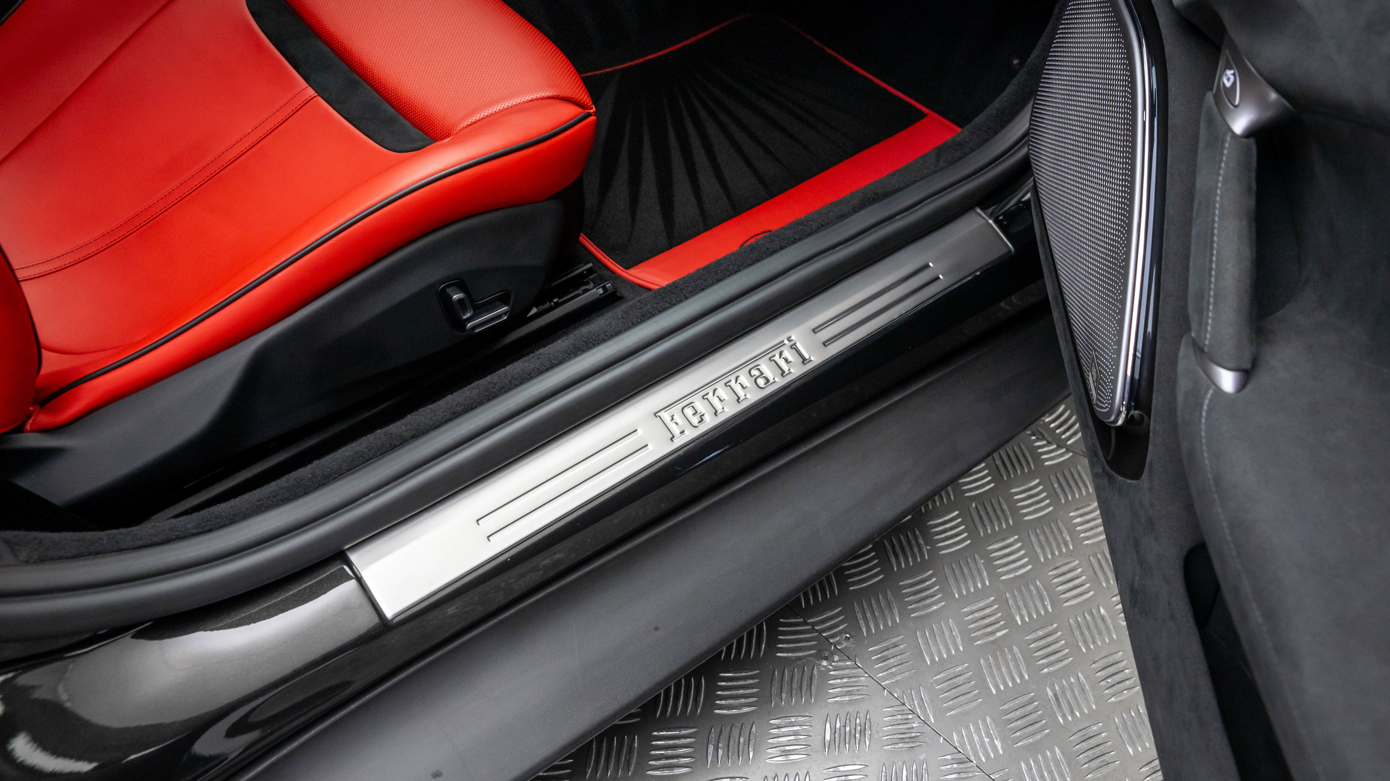 Certified 2022 Ferrari Roma RWD image 36