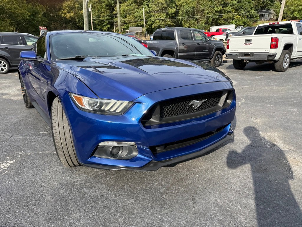 Used 2015 Ford Mustang Premium w/ Equipment Group 201A image 8
