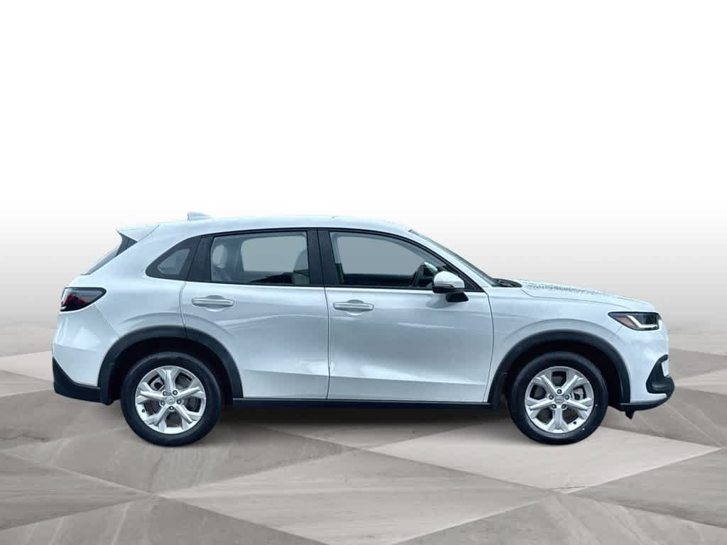 Used 2024 Honda HR-V LX image 9