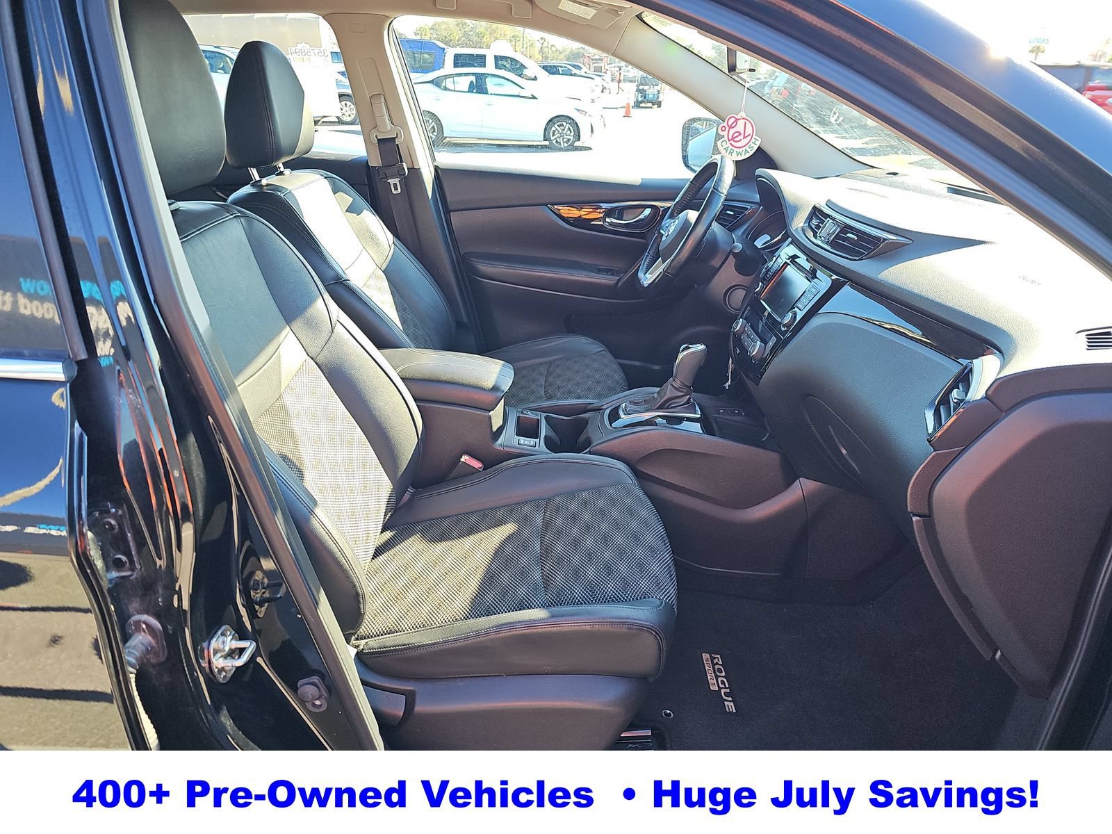 Used 2022 Nissan Rogue Sport SV w/ Technology Package AWD/4WD image 14