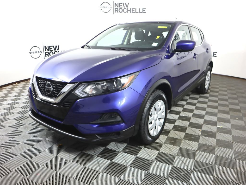Certified 2020 Nissan Rogue Sport S image 3