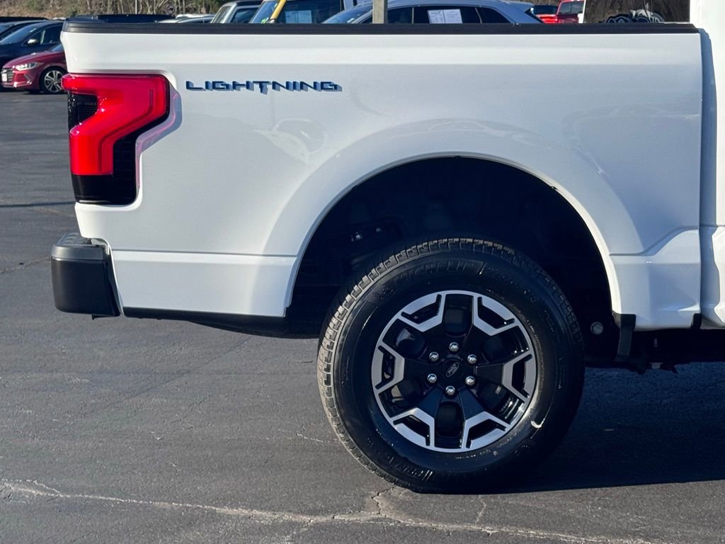 Used 2023 Ford F150 Lightning Pro AWD/4WD image 42
