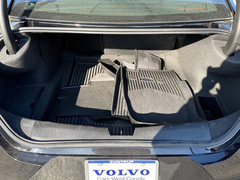 Used 2024 Cadillac CT4 Premium Luxury image 5