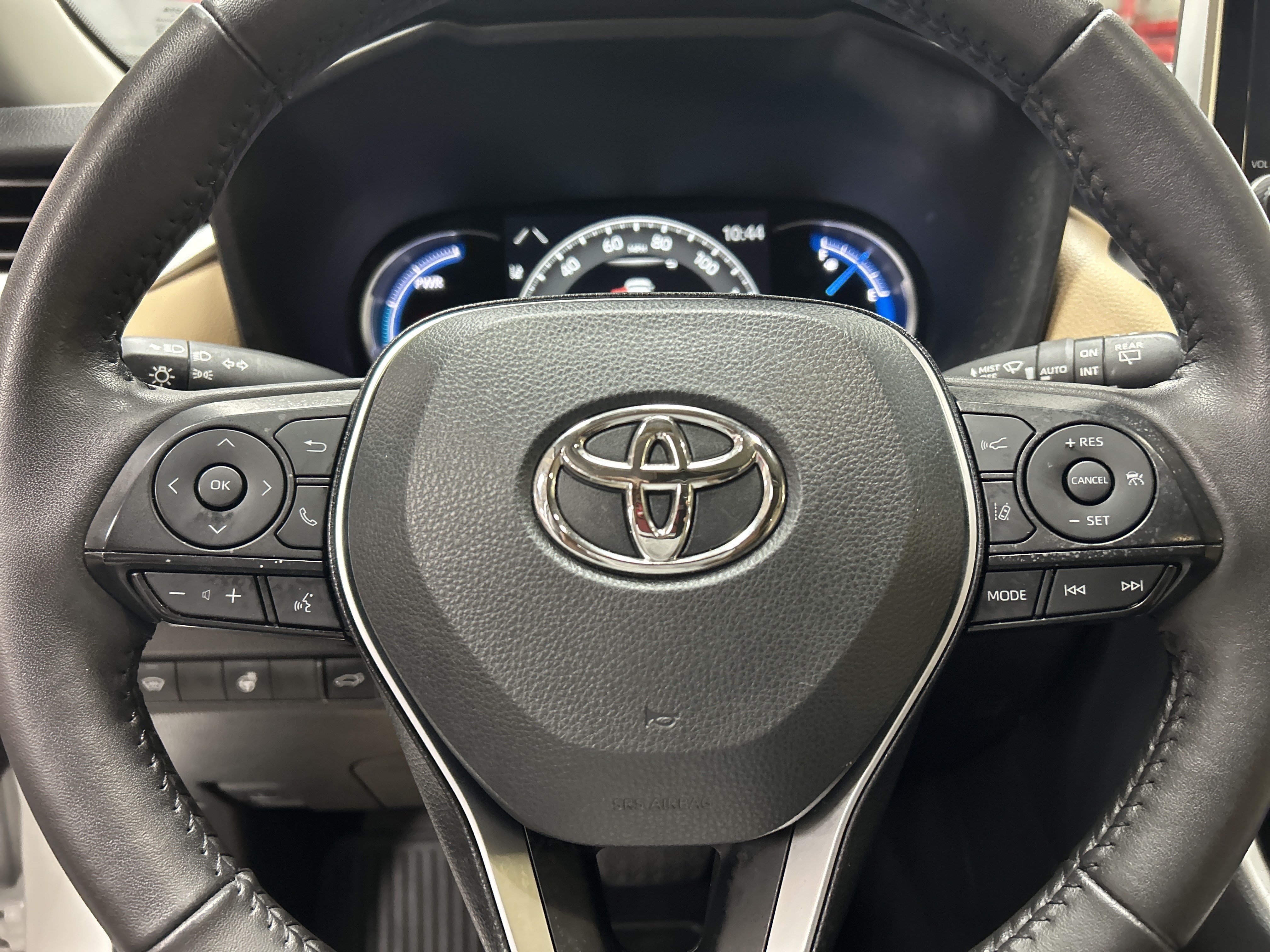 Certified 2025 Toyota RAV4 XLE w/ Convenience Package AWD/4WD image 18