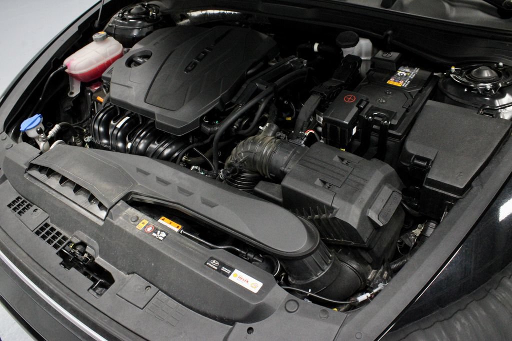 Used 2025 Hyundai Sonata SEL FWD image 18