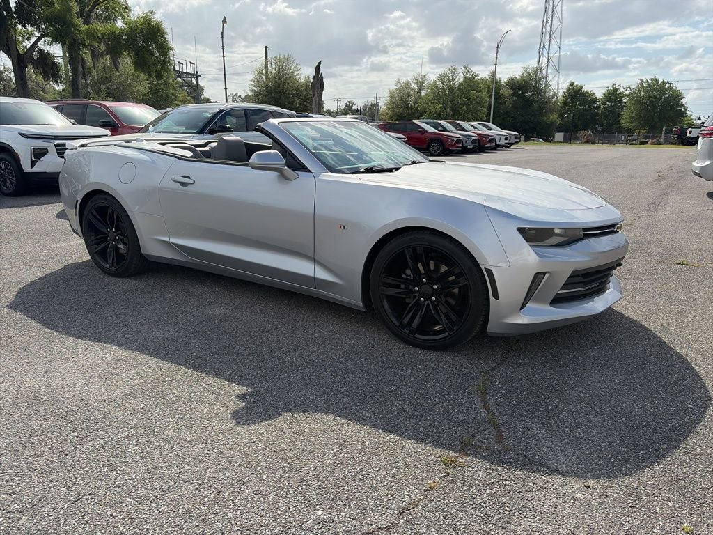 Used 2017 Chevrolet Camaro LT image 9