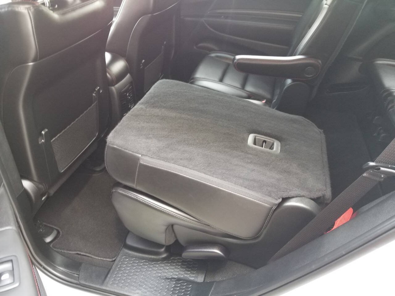 Certified 2025 Dodge Durango R/T w/ Blacktop Package AWD/4WD image 16