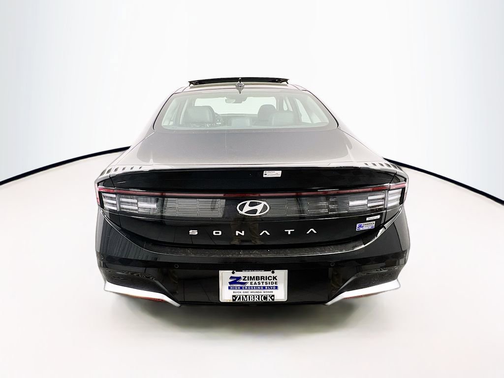New 2025 Hyundai Sonata Limited image 6
