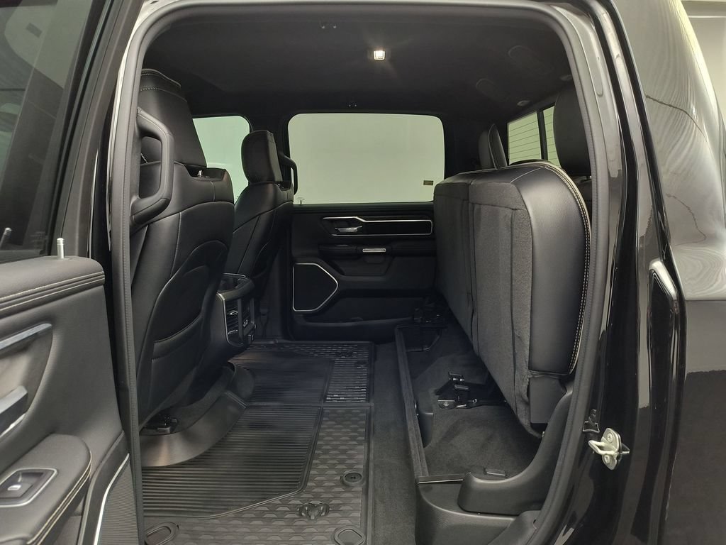 Used 2023 RAM 1500 Laramie AWD/4WD image 22