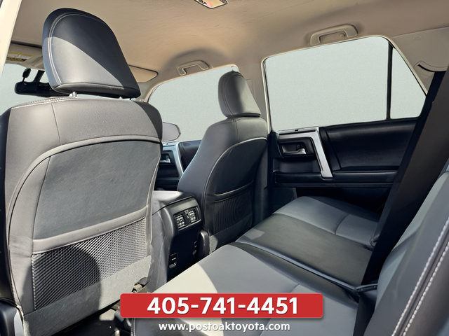 Used 2018 Toyota 4Runner SR5 Premium AWD/4WD image 31