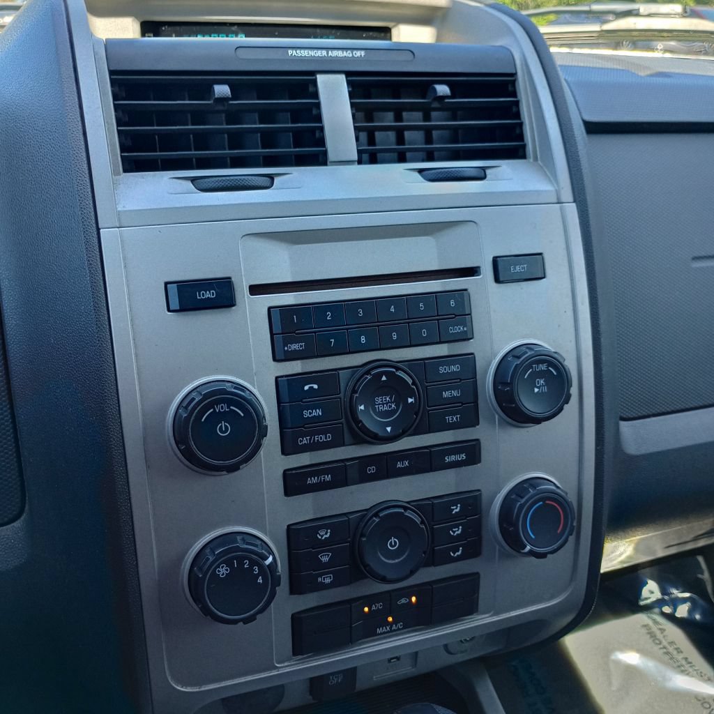 Used 2012 Ford Escape XLT AWD/4WD image 13