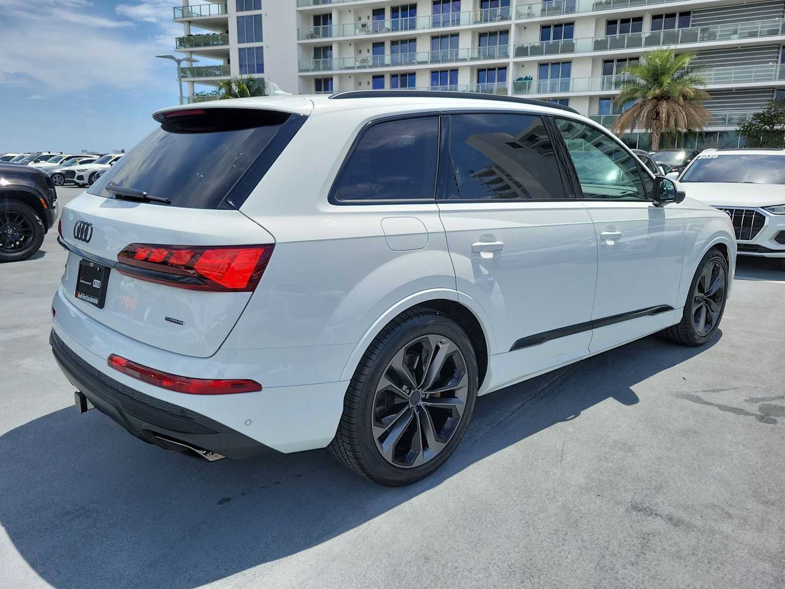 Certified 2026 Audi Q7 3.0T Prestige AWD/4WD image 6