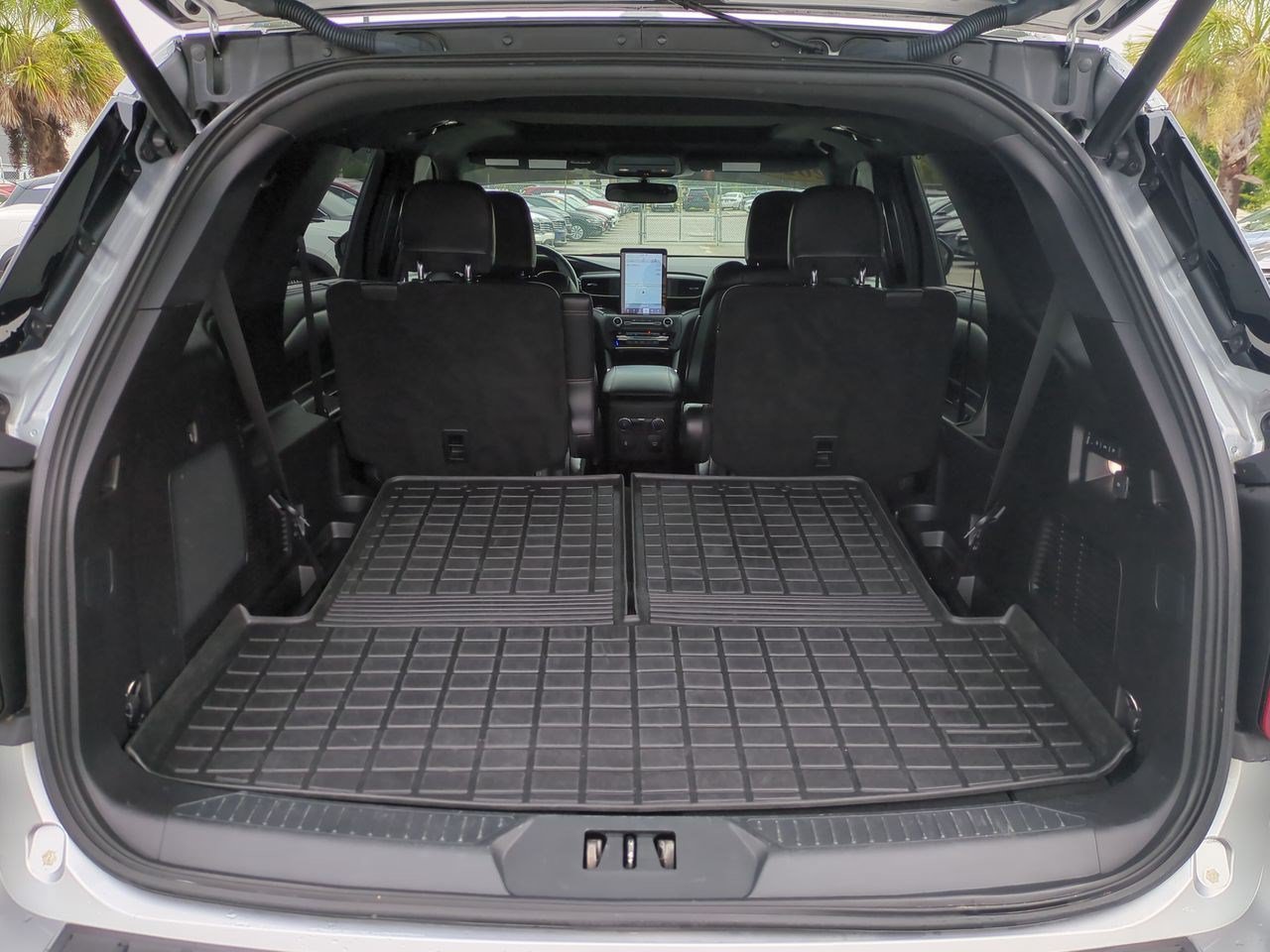 Used 2020 Ford Explorer ST w/ ST Street Pack AWD/4WD image 34
