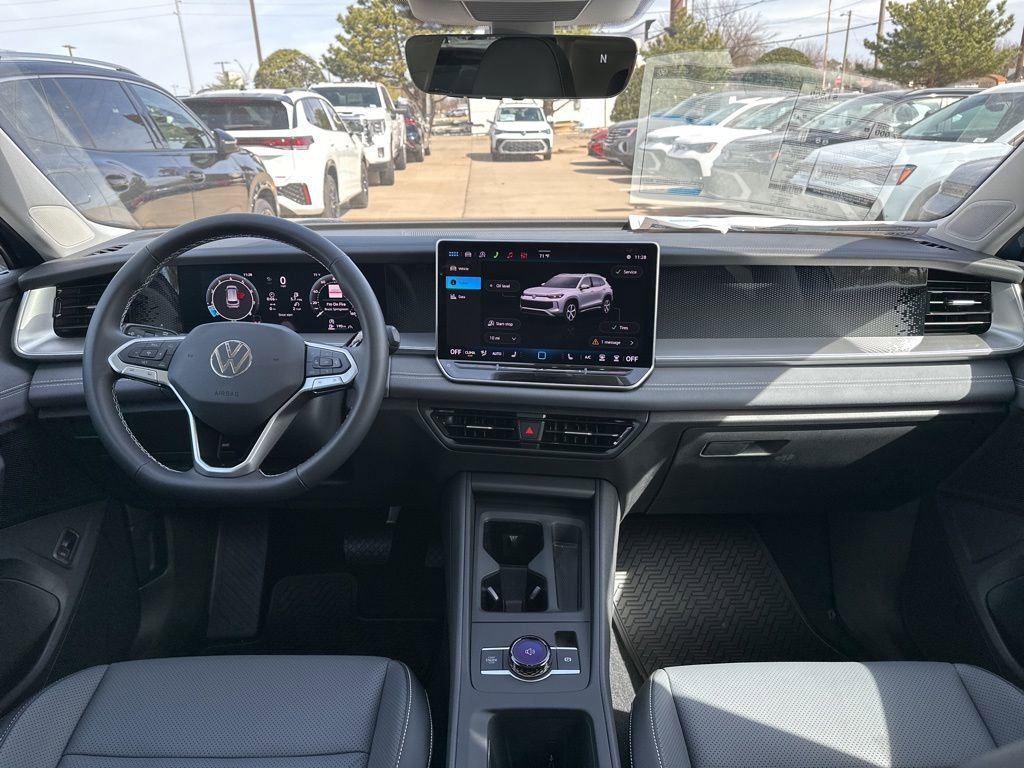 New 2026 Volkswagen Tiguan SE AWD/4WD image 10