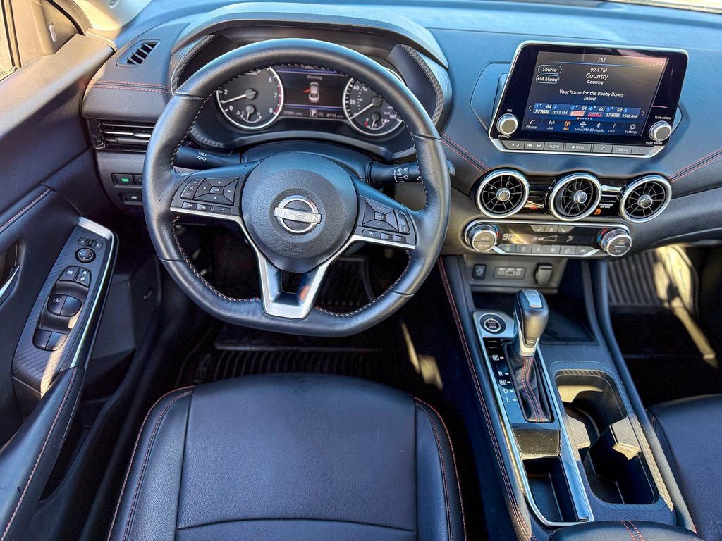 Used 2025 Nissan Sentra SR w/ SR Premium Package image 21