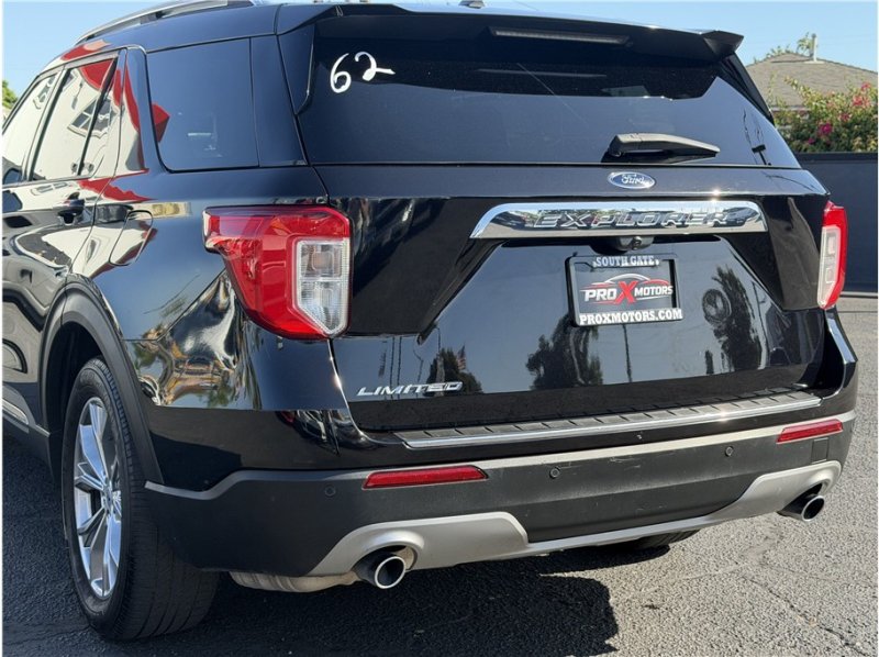 Used 2021 Ford Explorer Limited RWD image 50