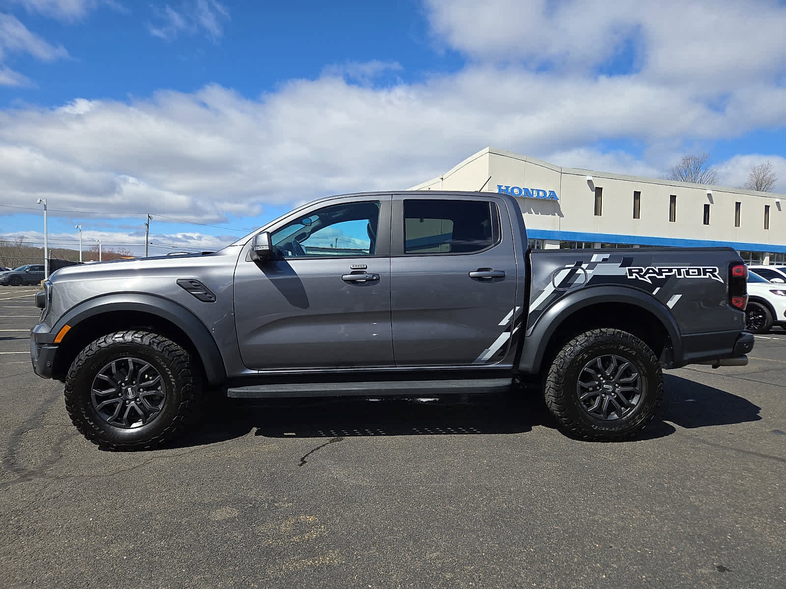 Used 2024 Ford Ranger Raptor AWD/4WD image 8