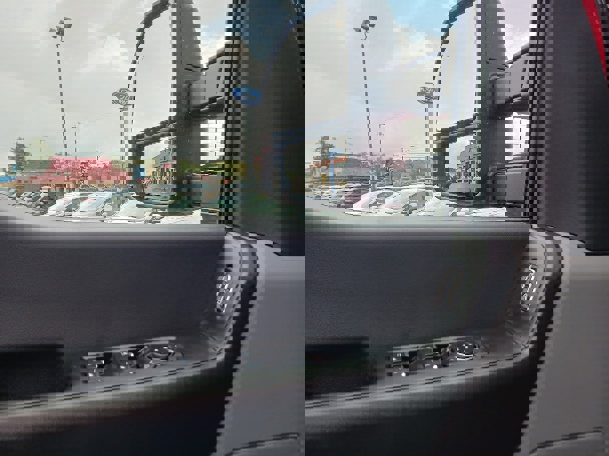 New 2026 Ford F350 XL w/ XL Off-Road Package image 18