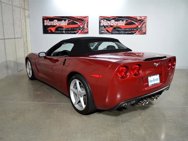 Used 2013 Chevrolet Corvette Convertible image 8